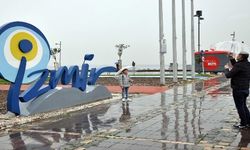 İzmir'de Toz Aşımı ve Çamur Yağışı Uyarısı