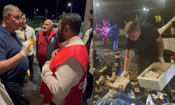 Başkan Cemil Tugay Sahaya Çıkıp Çöp Topladı