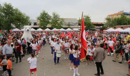 İzmir Efes Selçuk 23 Nisan coşkusuna hazırlanıyor