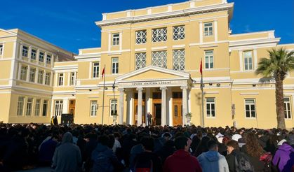 İzmir Atatürk Lisesi’nde Proje Okul Krizi Büyüyor