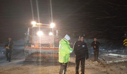 Karda Mahsur Kaldılar Kamu Tesislerine Alındılar