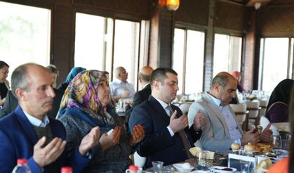 Şehit Yakınlarıyla Duygusal Buluşma