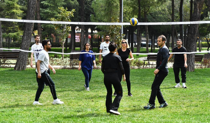 İzmir’in ilk spor istasyonu Hasanağa’da açıldı