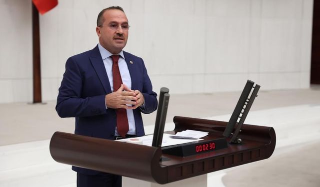 Yaşar Kırkpınar, "İzmir'de Belediyecilik Çöktü"