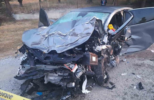 İzmir Menderes’te Zincirleme Kaza: 5 Ölü, 2 Yaralı