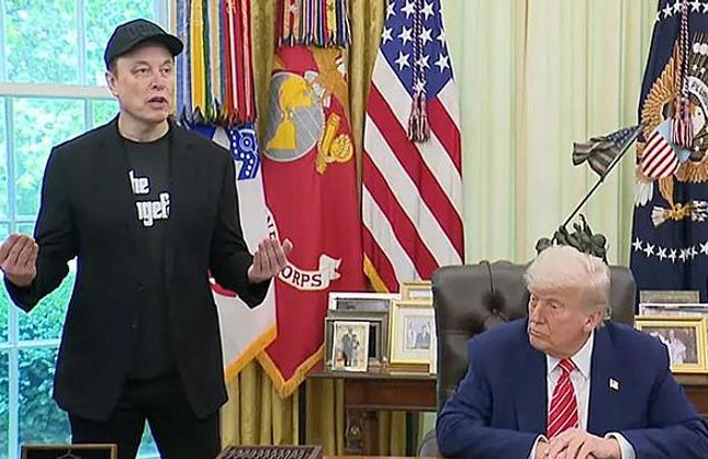 Elon Musk'tan Trump'a 'Pişmanlık' Paylaşımı