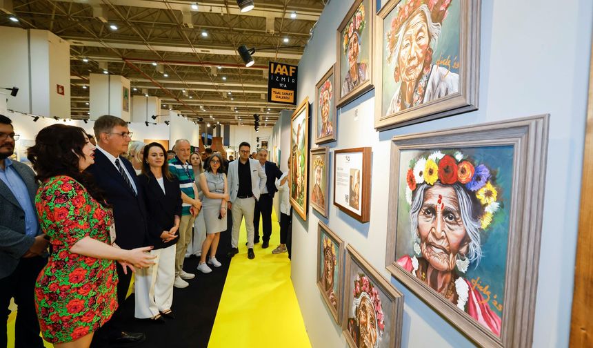 Sanat ve Antika İzmir'de Buluştu