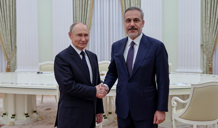 Hakan Fidan İle Putin Bir Araya Geldi